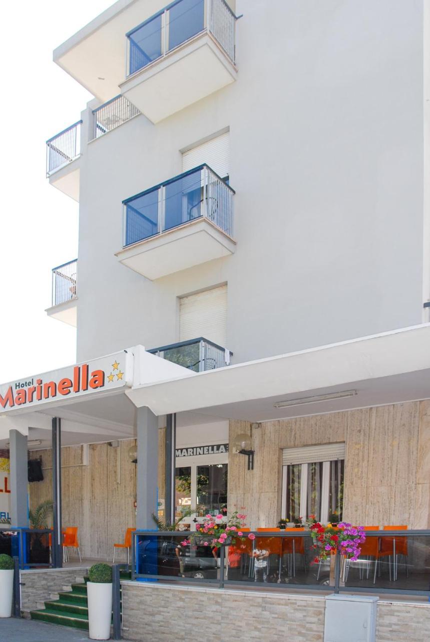 רימיני Hotel Marinella מראה חיצוני תמונה