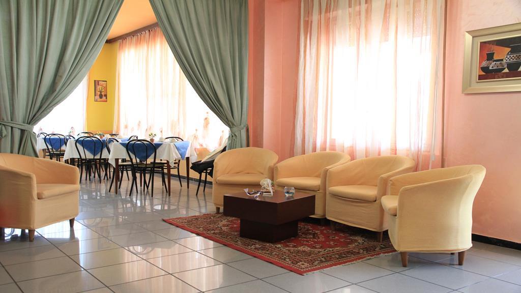 רימיני Hotel Marinella מראה חיצוני תמונה