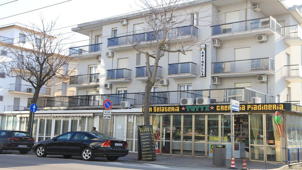 רימיני Hotel Marinella מראה חיצוני תמונה